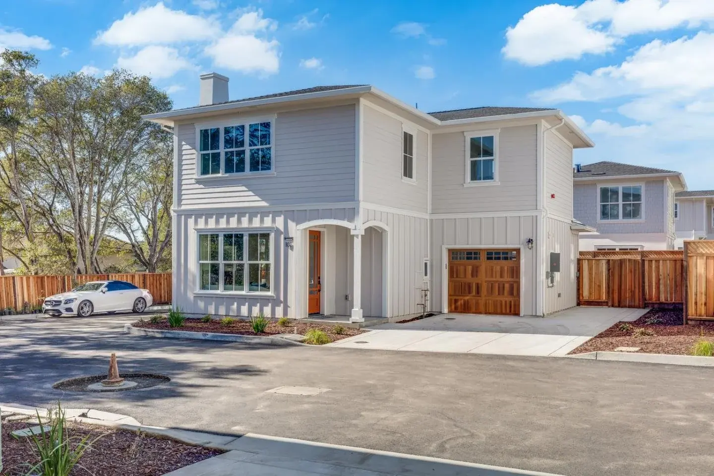 Maplethorpe Gardens exterior